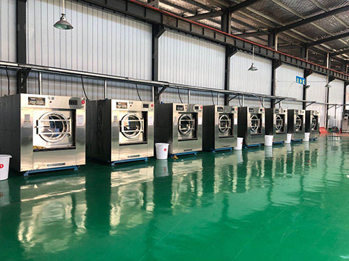 電加熱燙平機(jī)的注意事項及洗衣房設(shè)備可分為哪幾類？